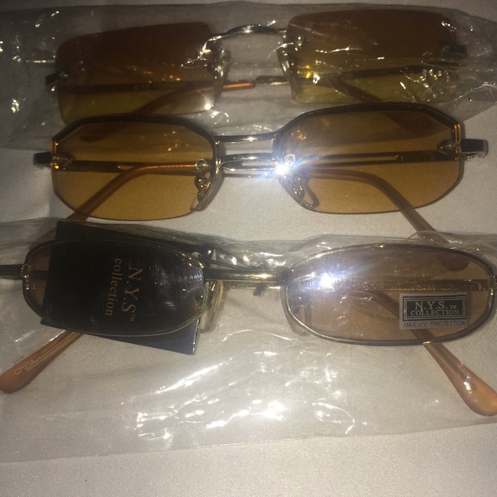 N.Y.S. Collection Ladies sunglasses.